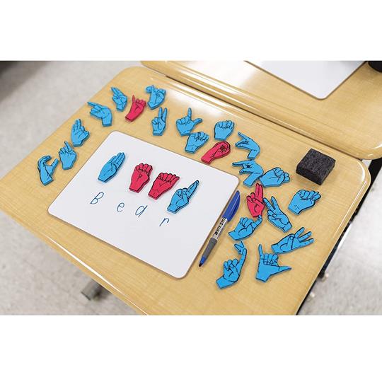 Wonderfoam Magnetic Sign Language Letters